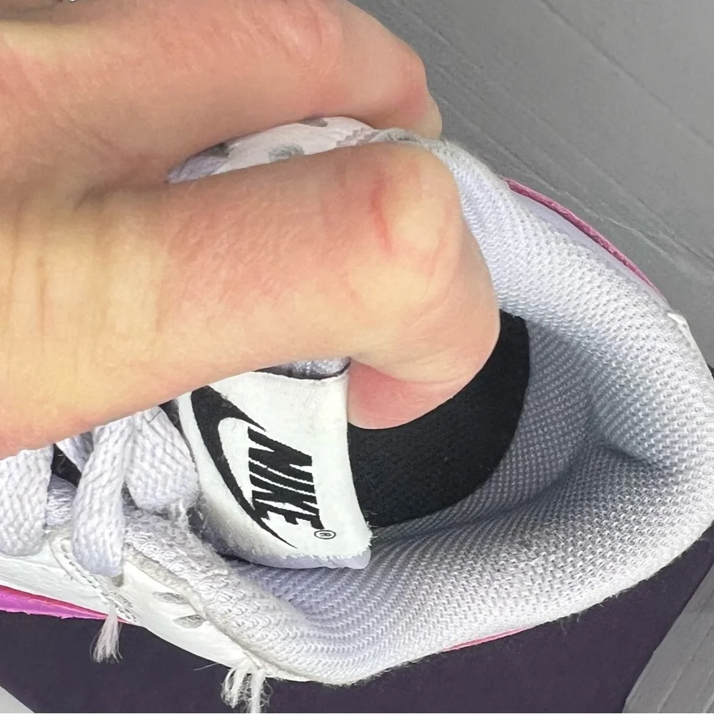Nike Low Dunks White and Pink/purple Sneakers - Picture 10 of 13